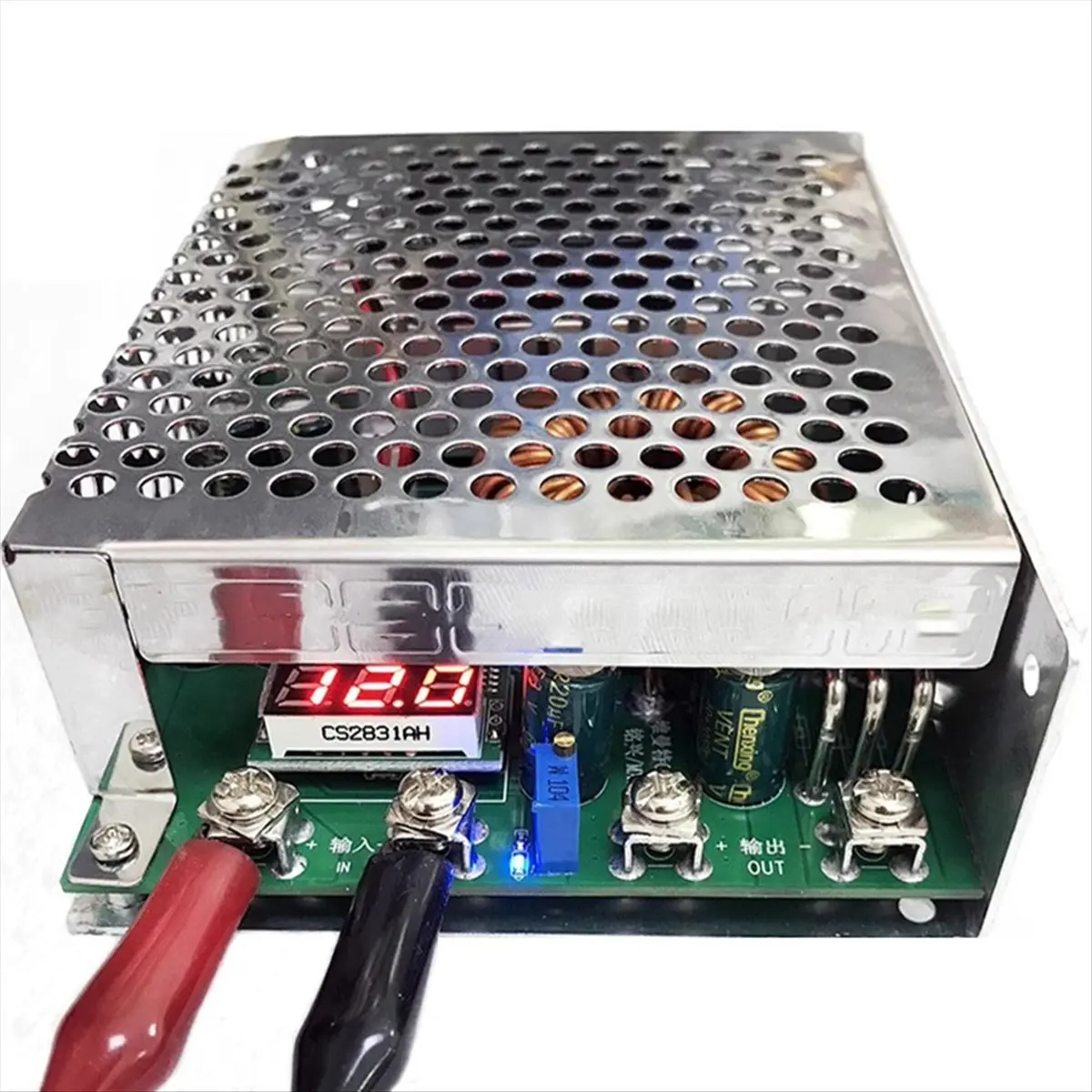 (ABGQ) Модуль понижающего преобразователя напряжения DC-DC DC25-90V 1000W50A, стабилизатор постоянного напряжения и тока, понижающий преобразователь, регулятор напряжения
(ABGQ) Модуль понижающего преобразователя напряжения DC-DC DC25-90V 1000W50A, стабилизатор постоянного напряжения и тока, понижающий преобразователь, регулятор напряжения