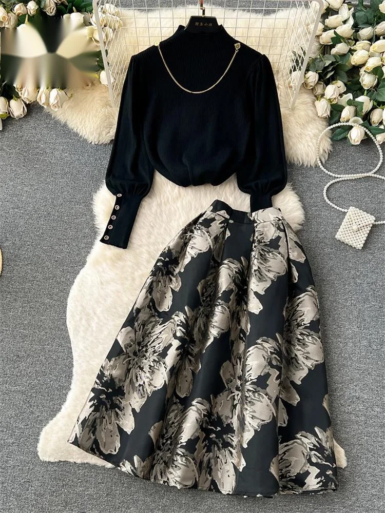 Ladies Retro Sweater Suits Fashion Lantern Sleeve Loose Pullovers+ A Line Long Skirts Print Knitted Two Pieces Sets
Ladies Retro Sweater Suits Fashion Lantern Sleeve Loose Pullovers+ A Line Long Skirts Print Knitted Two Pieces Sets