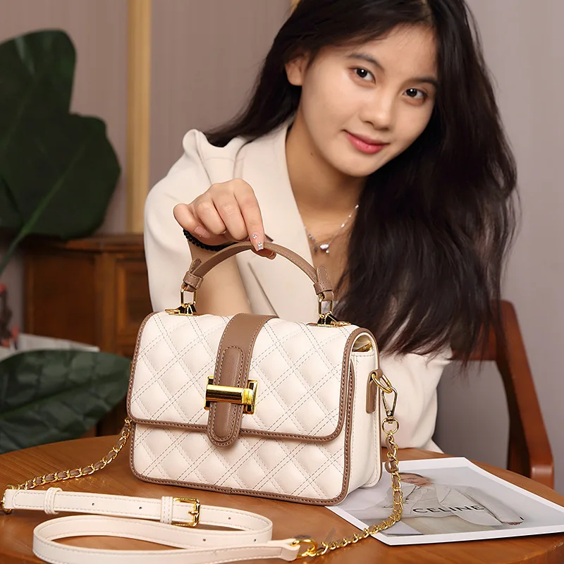 Internet celebrity popular handbag, new diamond grid chain bag, small fragrance style light luxury versatile diagonal cross bag,
Internet celebrity popular handbag, new diamond grid chain bag, small fragrance style light luxury versatile diagonal cross bag,