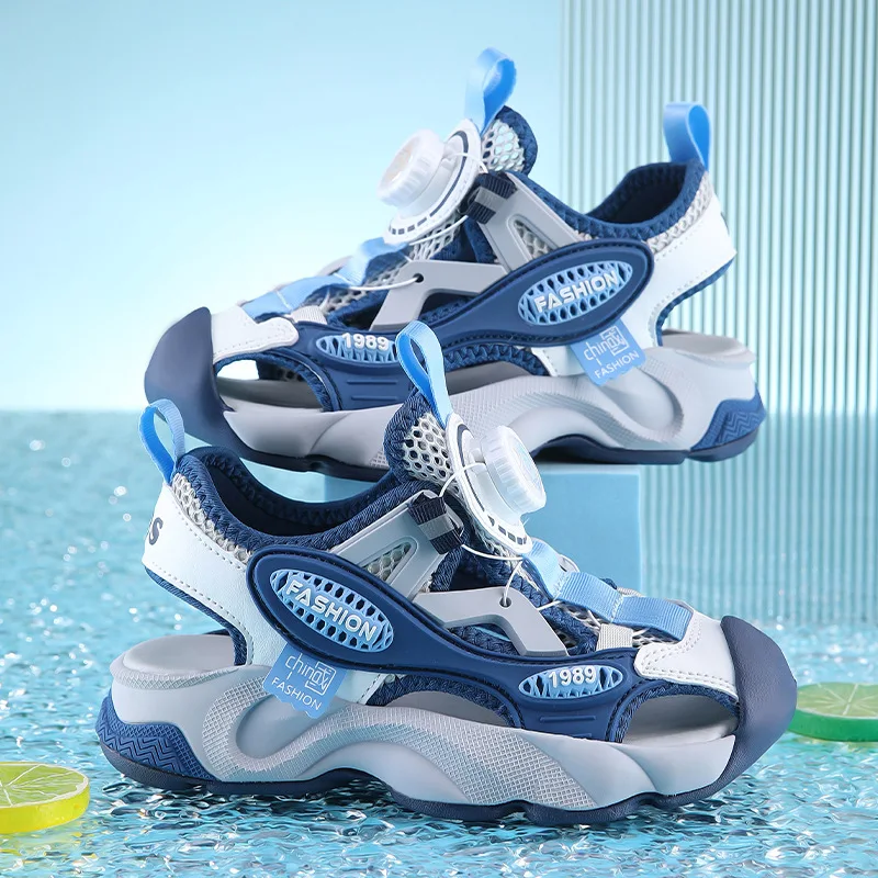 Boys Baotou Sandals Summer 2024 New Sports Beach Shoes Medium Older Boys Soft Sole Non-slip Children's Sandals
Boys Baotou Sandals Summer 2024 New Sports Beach Shoes Medium Older Boys Soft Sole Non-slip Children's Sandals