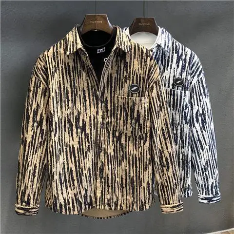 2023 Men Spring Autumn Fashion Camouflage Print Loose Jacket Men's Casual Long Sleeve Coats Male Turn-down Collar Overcoats D513
2023 Men Spring Autumn Fashion Camouflage Print Loose Jacket Men's Casual Long Sleeve Coats Male Turn-down Collar Overcoats D513