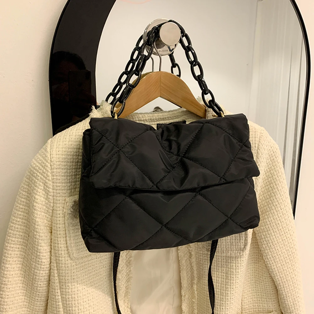 Flap Crossbody Square Bags Nylon Quilted Women Underarm Bags Casual Fashion All-match Winter Large Capacity for Girls Shopping
Flap Crossbody Square Bags Nylon Quilted Women Underarm Bags Casual Fashion All-match Winter Large Capacity for Girls Shopping
