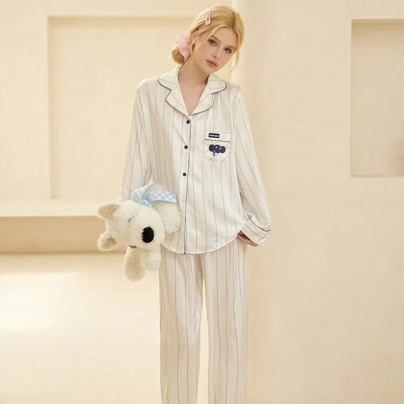 26 Spring Summer Fashion New Women Pajamas Ice Silk 2piece Set High-End Print Stripe Elephant Home Wear Nightgown Sleepwear
26 Spring Summer Fashion New Women Pajamas Ice Silk 2piece Set High-End Print Stripe Elephant Home Wear Nightgown Sleepwear