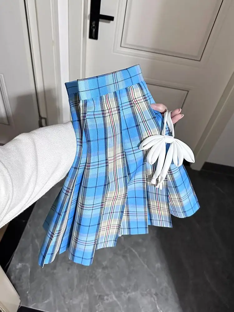 Japan JK Original Plaid Skirt Genuine College School Pleated Skirt Student Short Skirt Skirt Clear Sky
Japan JK Original Plaid Skirt Genuine College School Pleated Skirt Student Short Skirt Skirt Clear Sky