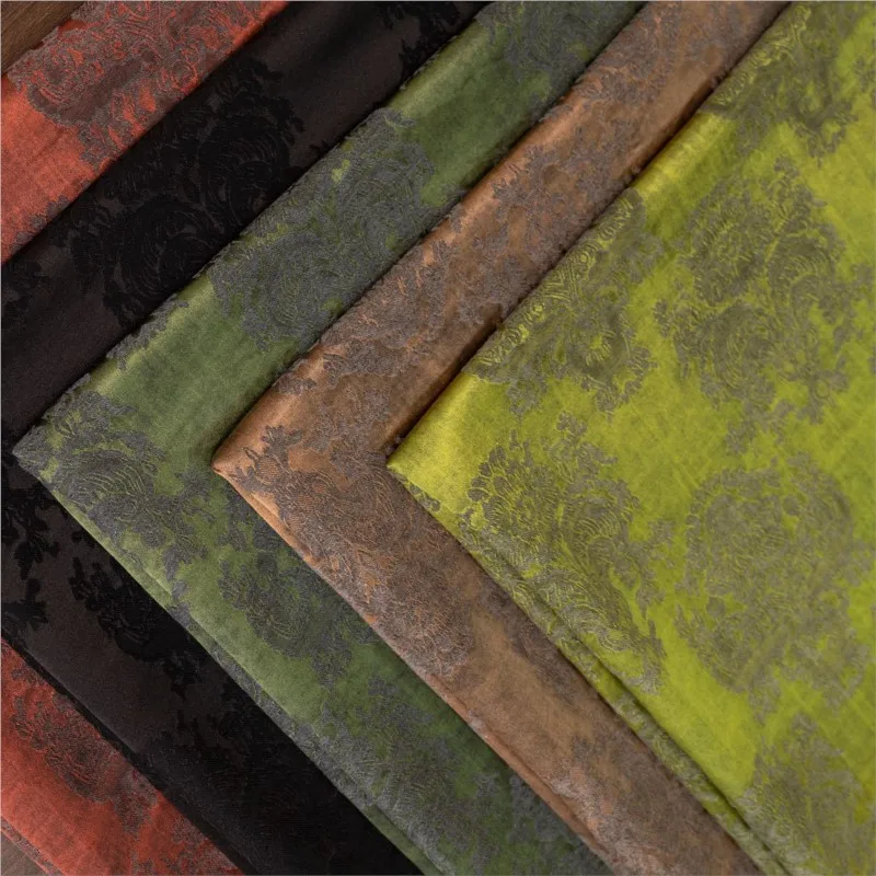 Нейлоновая ткань тенсел в китайском стиле, жаккардовая ткань с эффектом масляного шелка, тисненая, для пошива топов, юбок, брюк и другой одежды.
Нейлоновая ткань тенсел в китайском стиле, жаккардовая ткань с эффектом масляного шелка, тисненая, для пошива топов, юбок, брюк и другой одежды.