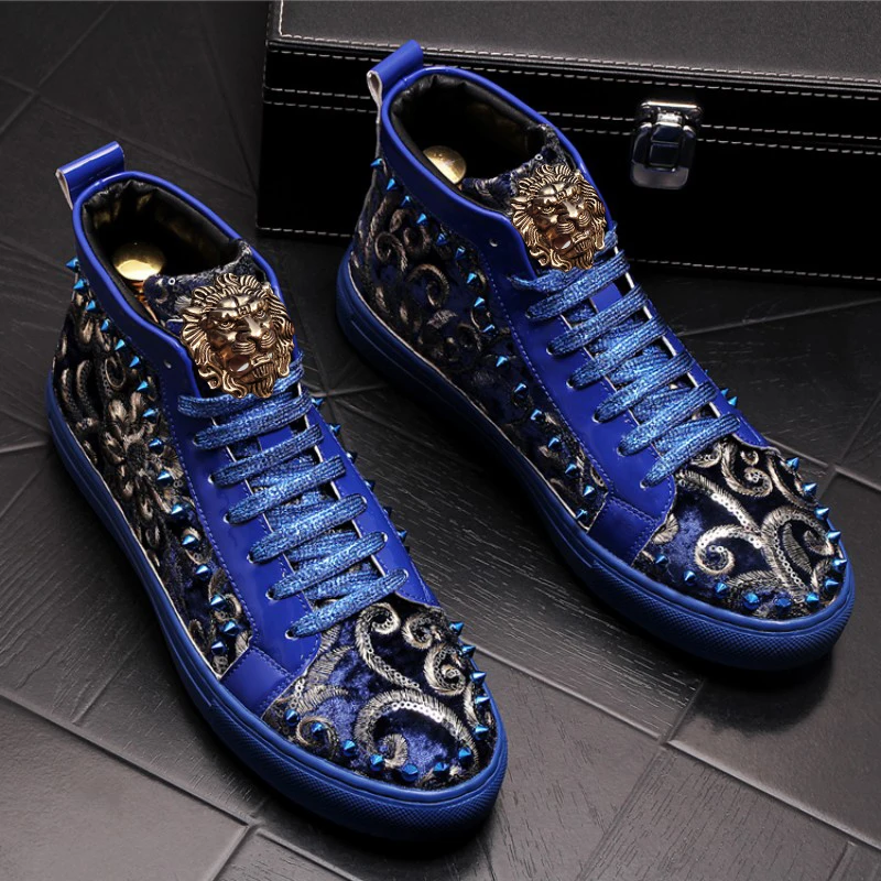 Men's fashion casual short ankle boots Spring and autumn rivets luxury JHGCCL brand high top shoes A7
Men's fashion casual short ankle boots Spring and autumn rivets luxury JHGCCL brand high top shoes A7