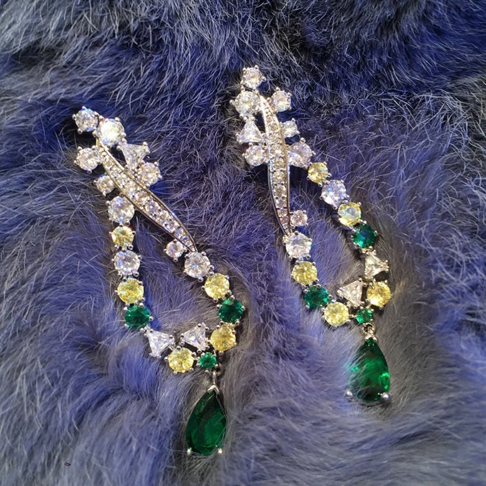 French Retro Blackish Green Light Luxury High-End Earrings Earrings Color Exaggerated Design Round Face Earrings
French Retro Blackish Green Light Luxury High-End Earrings Earrings Color Exaggerated Design Round Face Earrings