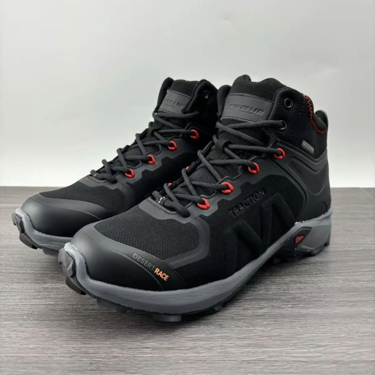 Luxury Brand Designer Hiking Tactical Shoes Work Safety Waterproof Sneakers Winter Mens Leather Boots Offroad Shoes
Luxury Brand Designer Hiking Tactical Shoes Work Safety Waterproof Sneakers Winter Mens Leather Boots Offroad Shoes