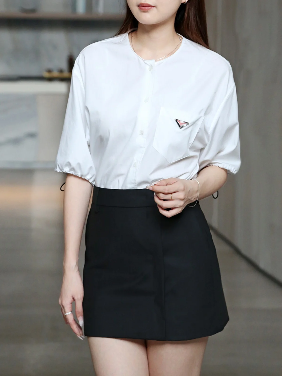 YongLeap Soft Silk Cotton Straight Cut round Ne Dstring Bae Five Sve irt Spring Summer New Arrival Street Sle P...
YongLeap Soft Silk Cotton Straight Cut round Ne Dstring Bae Five Sve irt Spring Summer New Arrival Street Sle P...