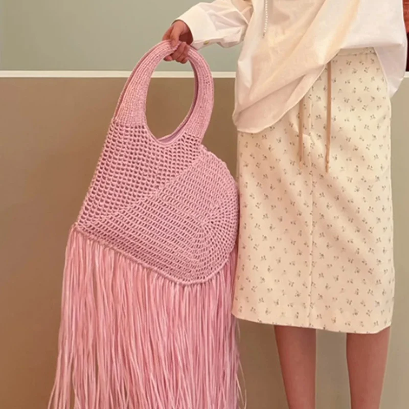 New Straw Woven Shoulder Messenger Bags Women's love Designer Luxury Crossbody Bag Beach Female Long Tassel Handbag
New Straw Woven Shoulder Messenger Bags Women's love Designer Luxury Crossbody Bag Beach Female Long Tassel Handbag
