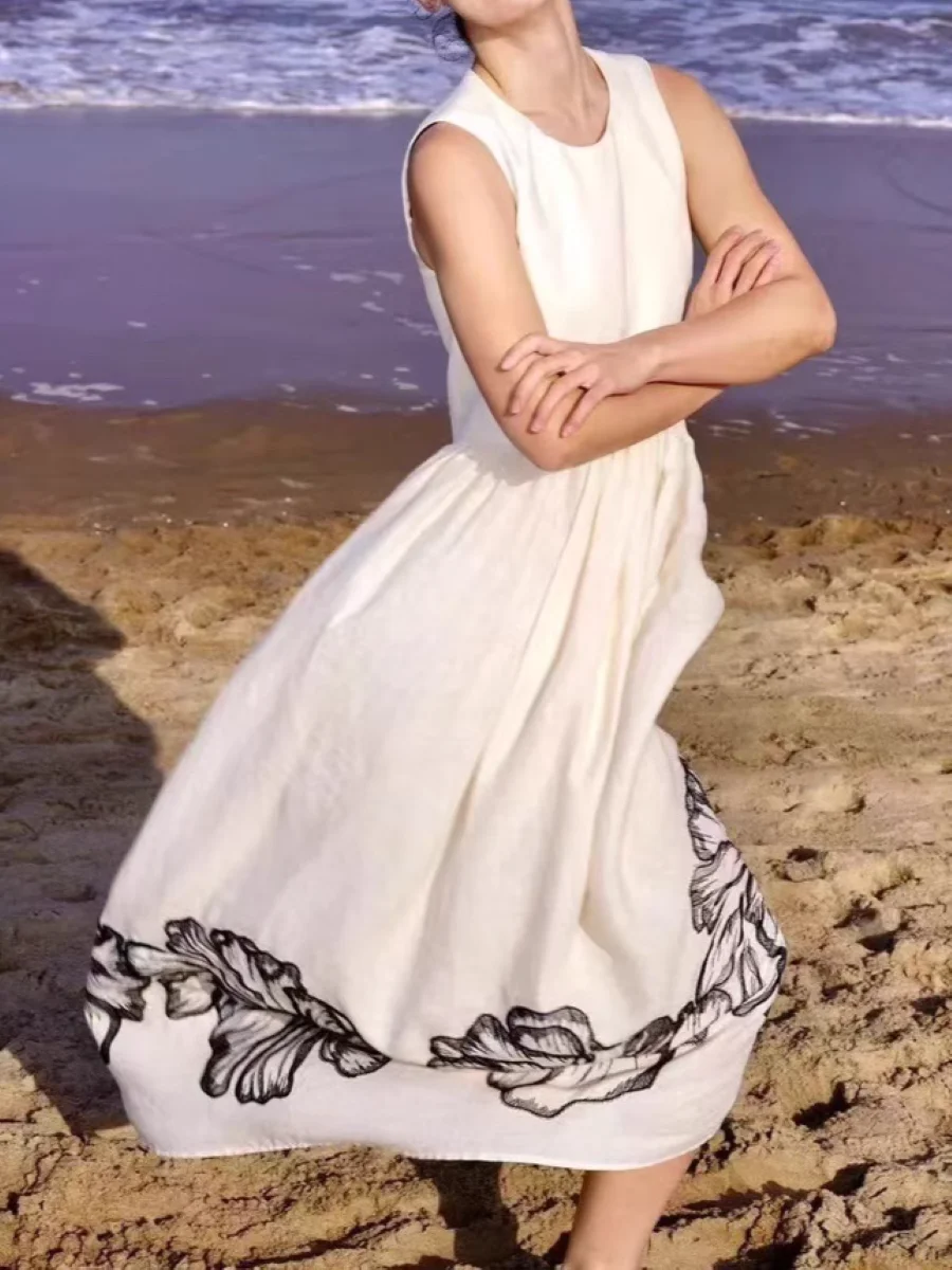2025 New Women 100% Linen Long Dress Ink Flower Embroidery Round Neck Sleeveless Elegant Female Vest Robe
2025 New Women 100% Linen Long Dress Ink Flower Embroidery Round Neck Sleeveless Elegant Female Vest Robe
