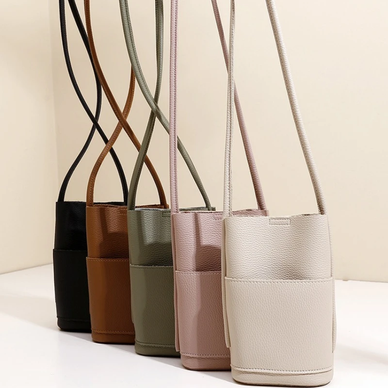 2025 New Trendy Soft Leather Phone Bag Women's Crossbody Mini Bag Versatile Soild Color Cute Mini Bucket Bags Ladies Hand Bags
2025 New Trendy Soft Leather Phone Bag Women's Crossbody Mini Bag Versatile Soild Color Cute Mini Bucket Bags Ladies Hand Bags