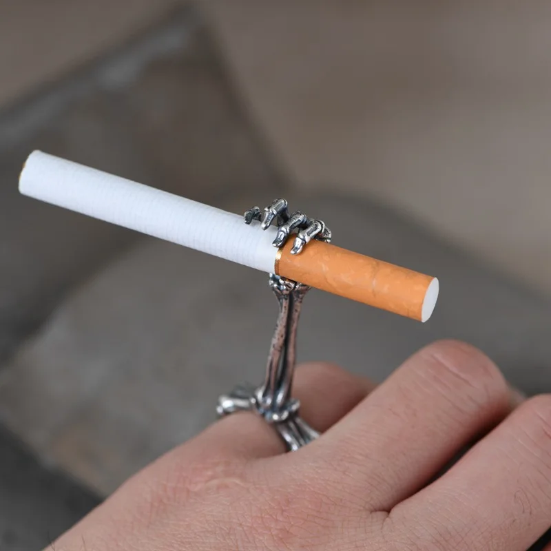 Unusual Sexy Women Thai Silver Cigarette Holder Dual-use 925 Silver Skull Hand Pendants Necklaces Skeleton Jewelry NO Chains
Unusual Sexy Women Thai Silver Cigarette Holder Dual-use 925 Silver Skull Hand Pendants Necklaces Skeleton Jewelry NO Chains