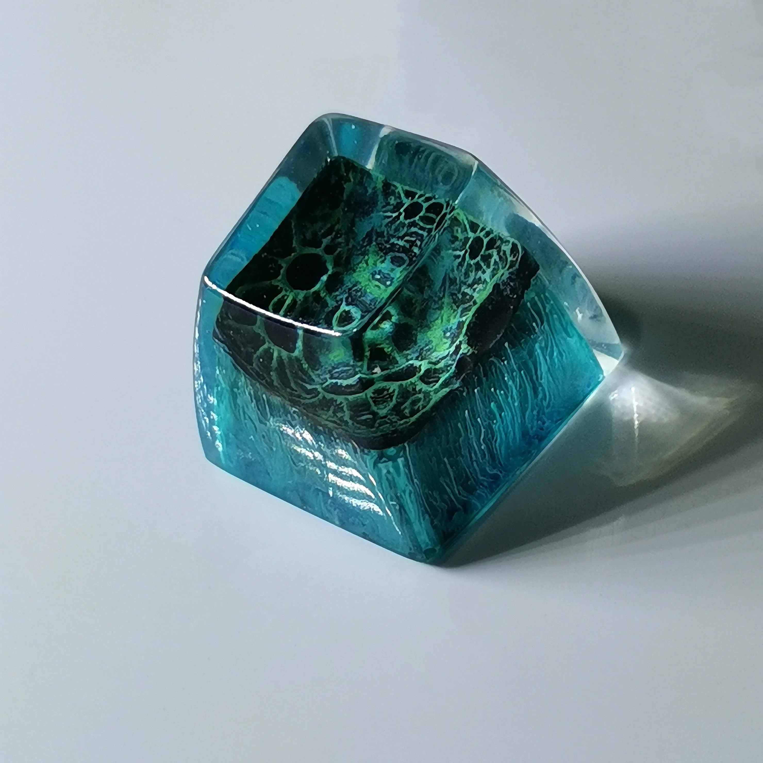 Resin keycaps Moondust Moon surface Customized personalized mechanical keyboard Boys and girls gift Naglan
Resin keycaps Moondust Moon surface Customized personalized mechanical keyboard Boys and girls gift Naglan