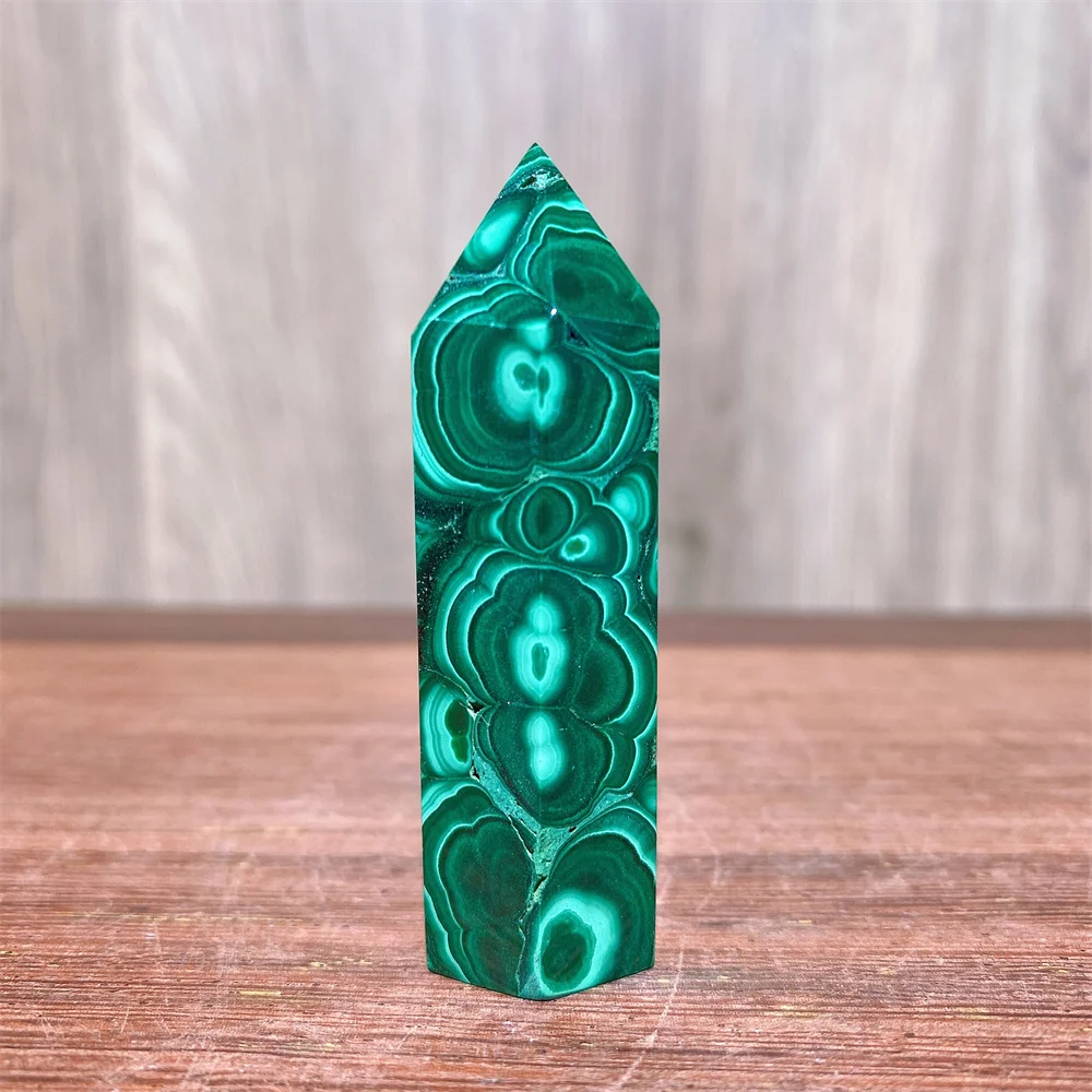 Высокое качество натуральный малахитовый кристалл башня шестиугольная колонна обелиск энергетическое исцеление медитация Рейки домашний декор счастливые подарки
Высокое качество натуральный малахитовый кристалл башня шестиугольная колонна обелиск энергетическое исцеление медитация Рейки домашний декор счастливые подарки