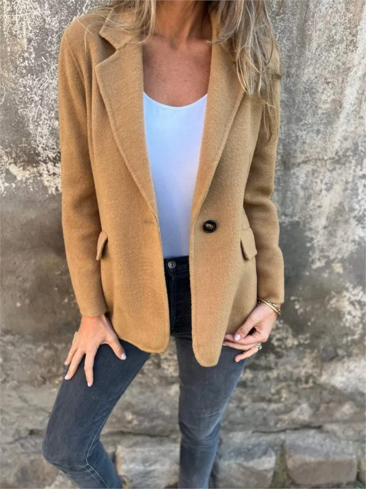 2025 Women's Clothing Autumn And Winter Fashion Relaxing And Comfortable New Pure Color Single Woolen Jacket Plus-size Clothing
2025 Women's Clothing Autumn And Winter Fashion Relaxing And Comfortable New Pure Color Single Woolen Jacket Plus-size Clothing