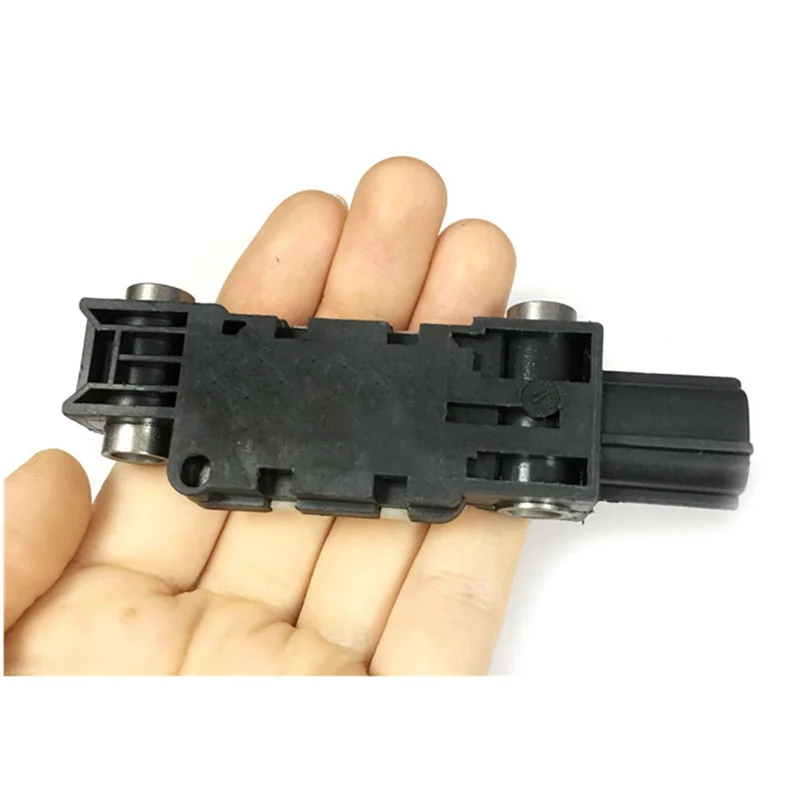 Longitudinal Acceleration Sensor For R8 TTS TT 2007 2008 2009 2010 2011 2012 2013 2014 2015 Sensor 8J0959651-A54R
Longitudinal Acceleration Sensor For R8 TTS TT 2007 2008 2009 2010 2011 2012 2013 2014 2015 Sensor 8J0959651-A54R