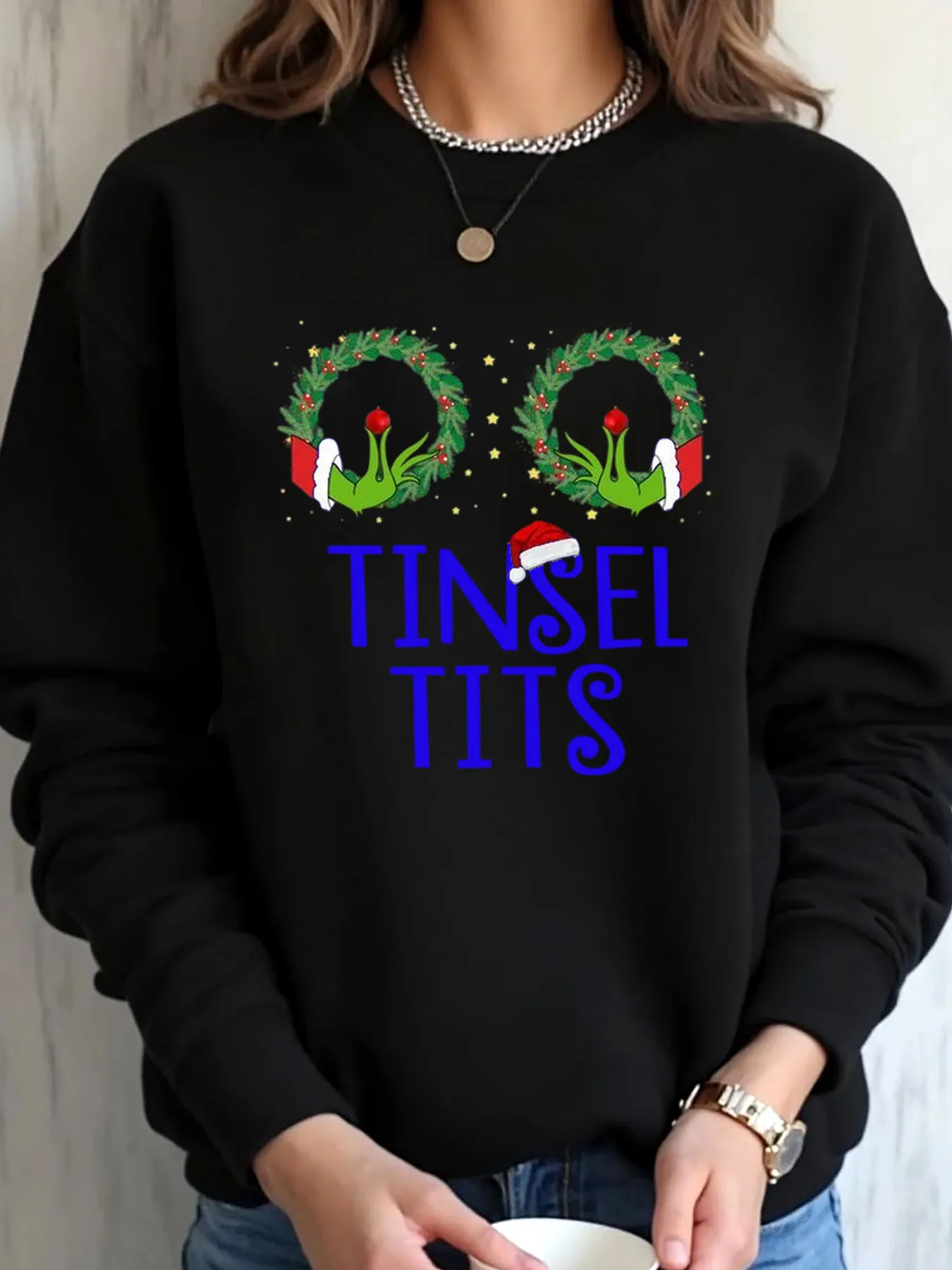 Женская толстовка большого размера с рождественской мишурой и принтом венка, верхняя одежда
Женская толстовка большого размера с рождественской мишурой и принтом венка, верхняя одежда