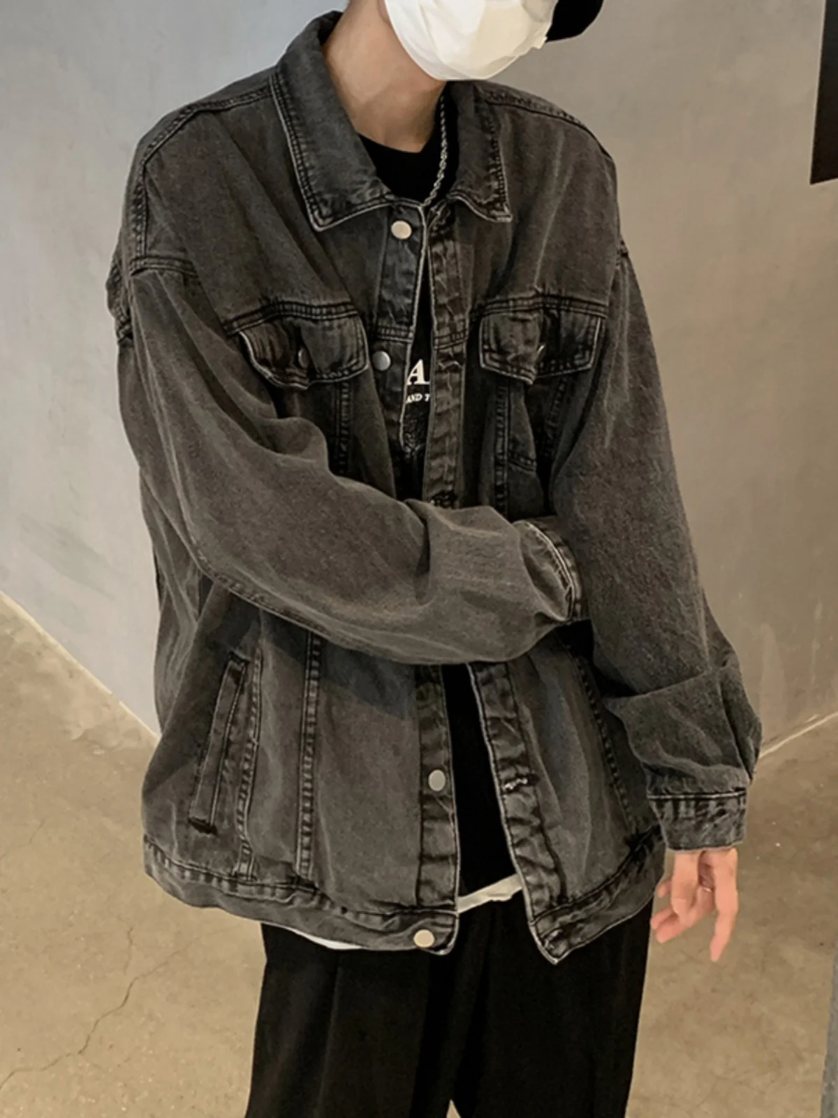 Washed Vintage American High Street Men's Denim Jacket Light Grey Spring Autumn Trendy Workwear Coat Couple Matching Jacket
Washed Vintage American High Street Men's Denim Jacket Light Grey Spring Autumn Trendy Workwear Coat Couple Matching Jacket