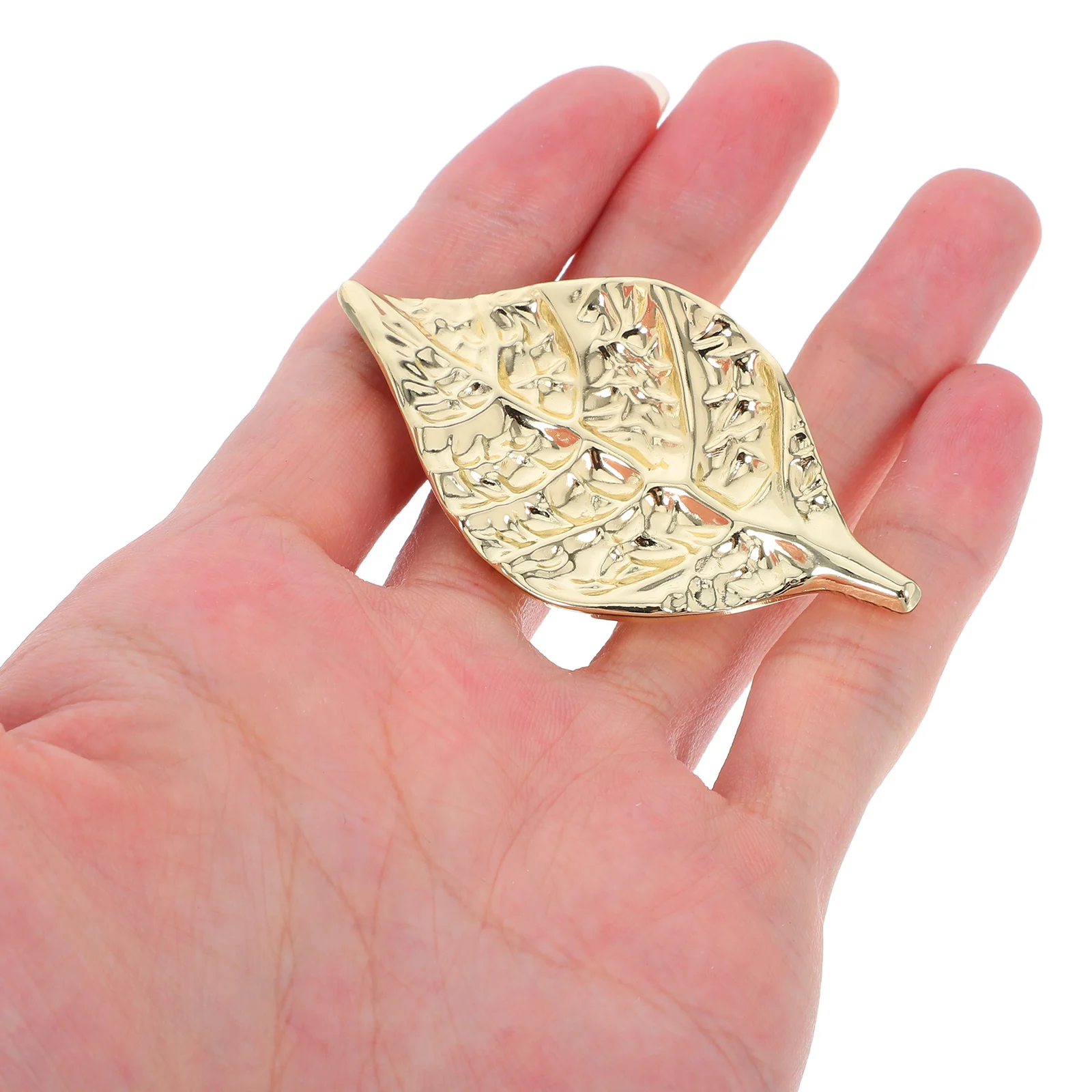 2 шт., ручки для шкафа из цинкового сплава в форме листа, гладкие на ощупь для кухонного шкафа, комода, гардероба, декора для гостиной, спальни
2 шт., ручки для шкафа из цинкового сплава в форме листа, гладкие на ощупь для кухонного шкафа, комода, гардероба, декора для гостиной, спальни