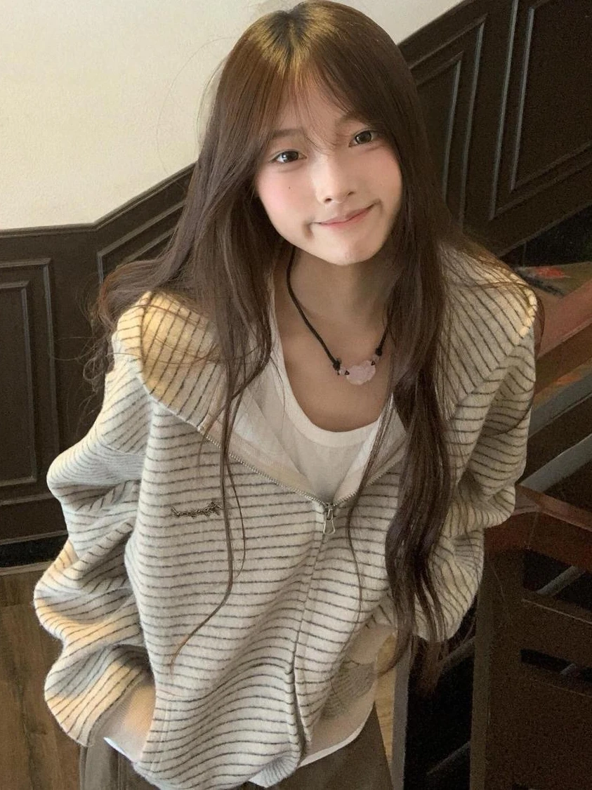 American Style Hooded Striped Color Block Women's Loose Lazy Style Autumn Zipper Open Cardigan Jacket Trendy Long Sleeve Swea...
American Style Hooded Striped Color Block Women's Loose Lazy Style Autumn Zipper Open Cardigan Jacket Trendy Long Sleeve Swea...