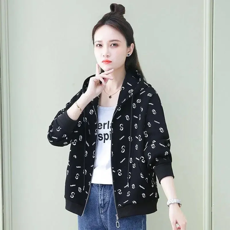 Zipper Sweater Coat Women 2025 Spring Autumn Hooded Cardigan Jackets New Hoodies Fashion Loose Printing Jacket Outwear Female
Zipper Sweater Coat Women 2025 Spring Autumn Hooded Cardigan Jackets New Hoodies Fashion Loose Printing Jacket Outwear Female