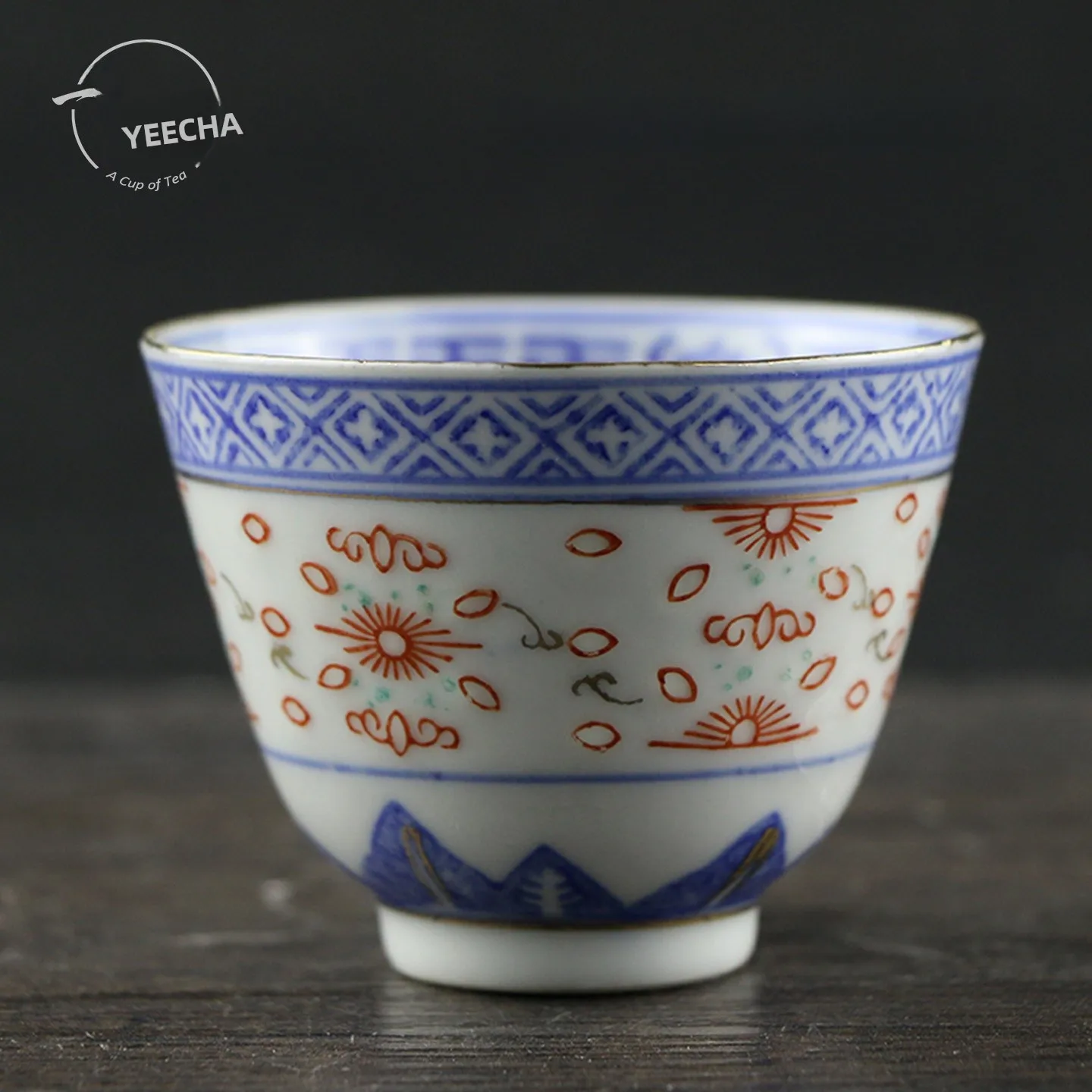 Authentic Jingdezhen Porcelain Tea Cup Vintage 70s Handmade Blue And Gold Indigo Patterned e Chinese Sle Cerc Cup
Authentic Jingdezhen Porcelain Tea Cup Vintage 70s Handmade Blue And Gold Indigo Patterned e Chinese Sle Cerc Cup