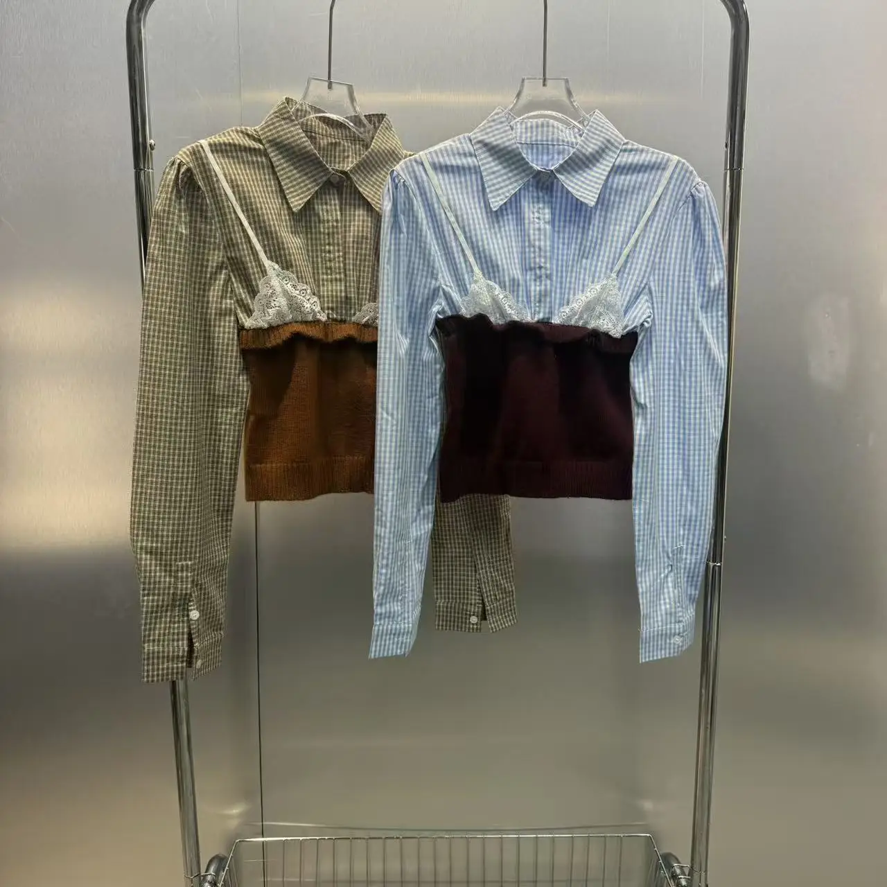Spring 2026 High Waist Casual Style Shirt Lace Splicing Bubble Sleeve Knitted Plaid Pattern Women's Fashion Top Quality Cotton
Spring 2026 High Waist Casual Style Shirt Lace Splicing Bubble Sleeve Knitted Plaid Pattern Women's Fashion Top Quality Cotton