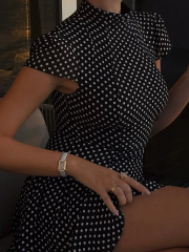 Black Polka Dots Stand Collar Dress Self-cultivation Women's Short Sleeves A-line Skirt 2026 Lady Summer Date Vacation Vestidos
Black Polka Dots Stand Collar Dress Self-cultivation Women's Short Sleeves A-line Skirt 2026 Lady Summer Date Vacation Vestidos