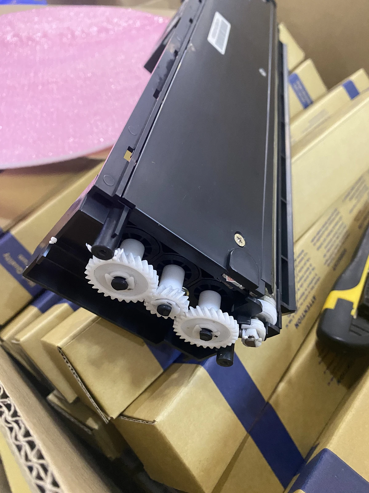 90% Original DV411 Developer Unit for Konica Minolta Bh223 Bh363 Bh283 Bh423 imaging unit Does not contain developer
90% Original DV411 Developer Unit for Konica Minolta Bh223 Bh363 Bh283 Bh423 imaging unit Does not contain developer