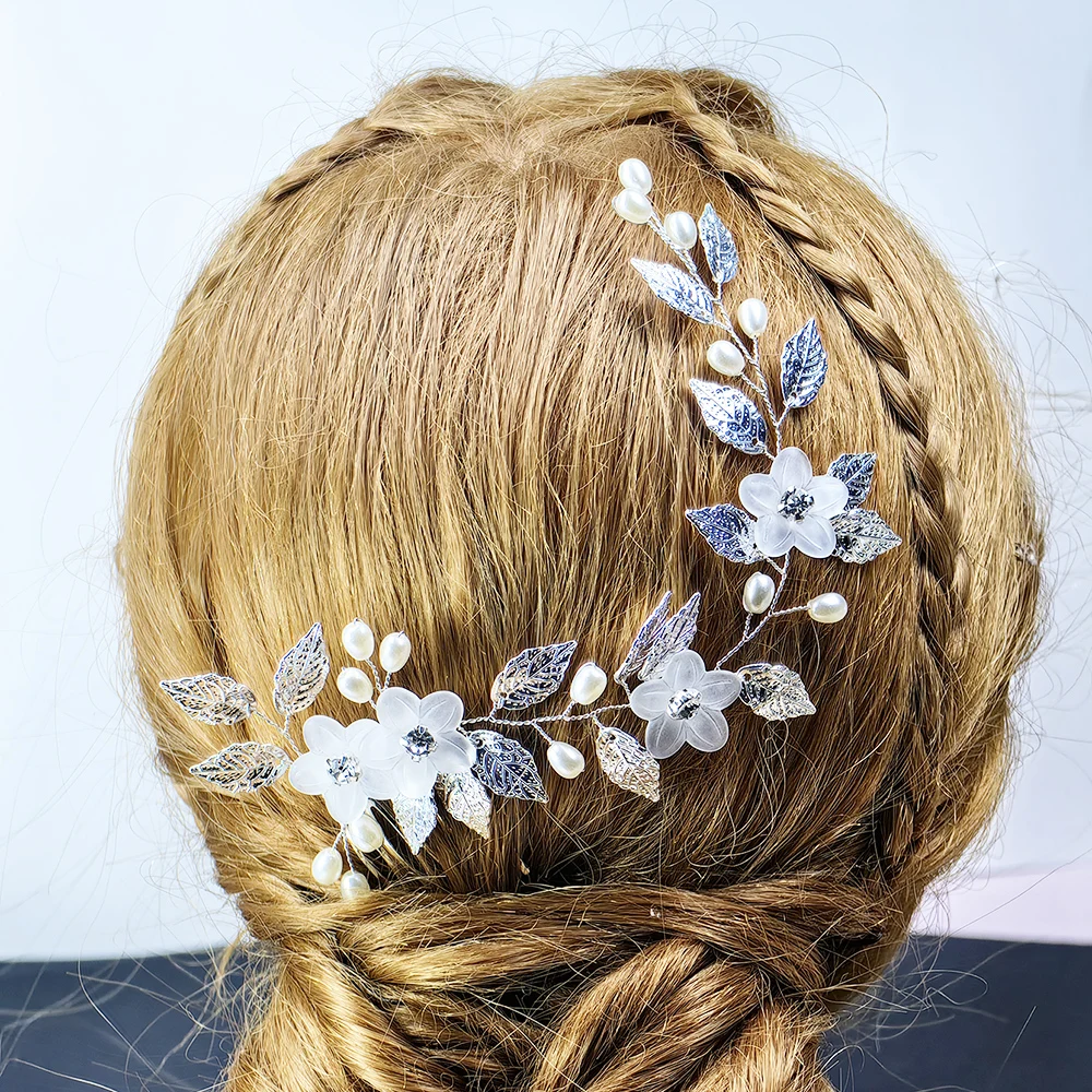 Bridal Pearl Hair Leaf Wedding Headband Flower Wedding Headpiece Crystal Bridal Hair Ornament for Ladies and Girls
Bridal Pearl Hair Leaf Wedding Headband Flower Wedding Headpiece Crystal Bridal Hair Ornament for Ladies and Girls