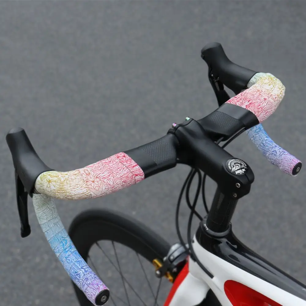 Две рулона ледяных трещин, велосипедная лента на руль, градиентный цвет, нескользящая лента на руль, впитывающая пот, с блокировкой ручки
Две рулона ледяных трещин, велосипедная лента на руль, градиентный цвет, нескользящая лента на руль, впитывающая пот, с блокировкой ручки