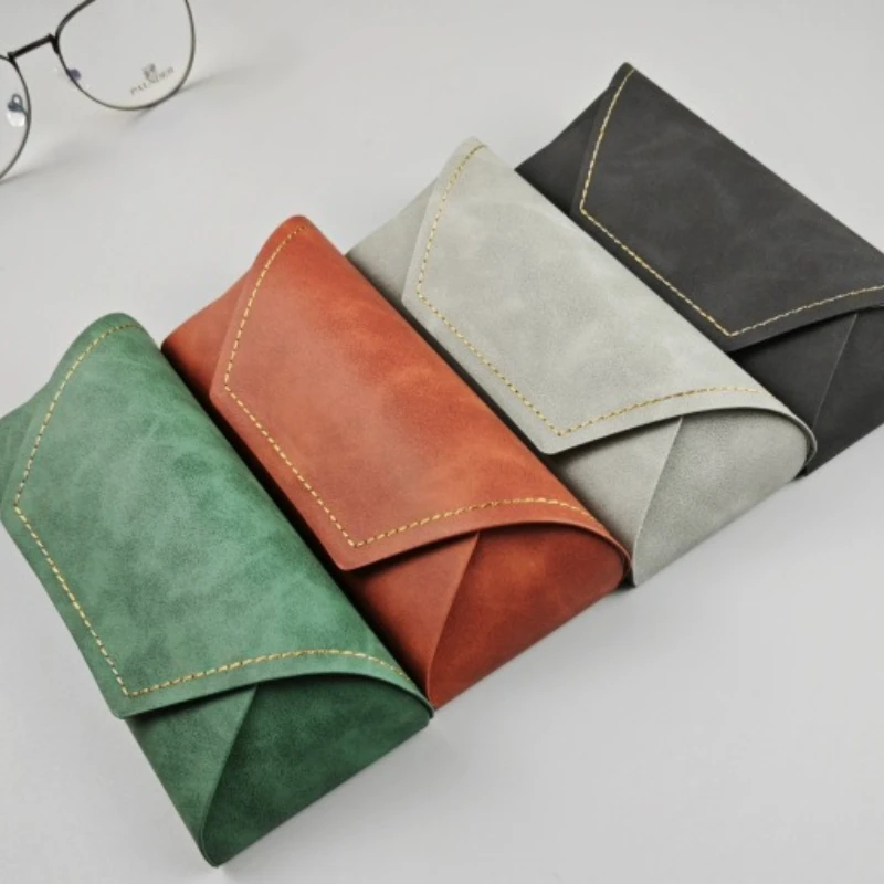 1pc New Fashion Glasses Case Myopia Sun Eye Box Men and Women Anti-pressure Mirror Case Leather Optical Lens Case
1pc New Fashion Glasses Case Myopia Sun Eye Box Men and Women Anti-pressure Mirror Case Leather Optical Lens Case