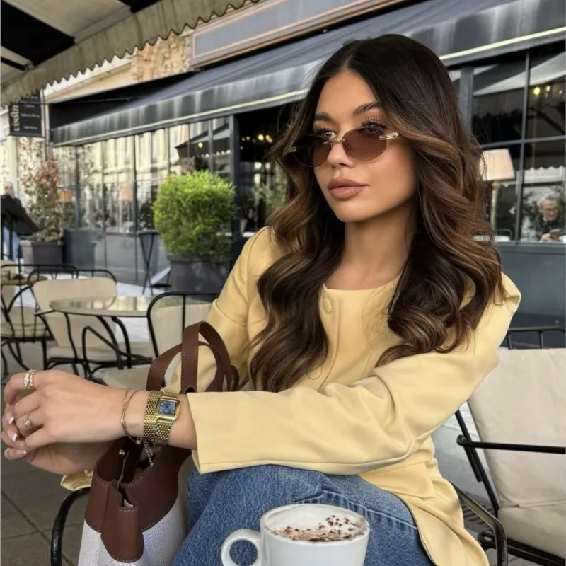 2025 женская однобортная однобортная однотонная верхняя одежда в Корейском стиле ретро с круглым вырезом и длинными рукавами, повседневная уличная одежда, повседневная одежда 
2025 женская однобортная однобортная однотонная верхняя одежда в Корейском стиле ретро с круглым вырезом и длинными рукавами, повседневная уличная одежда, повседневная одежда