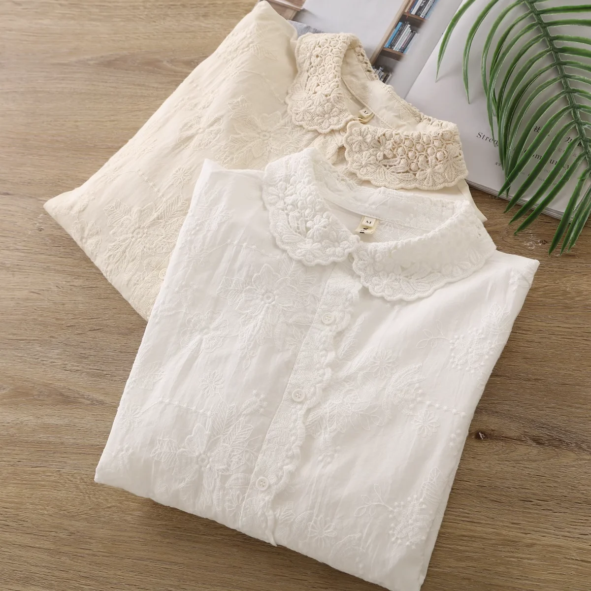 Boho chic clothes peter pan collar white beige lace embroidery shirts blouses long sleeve tops Japanese vintage clothes
Boho chic clothes peter pan collar white beige lace embroidery shirts blouses long sleeve tops Japanese vintage clothes