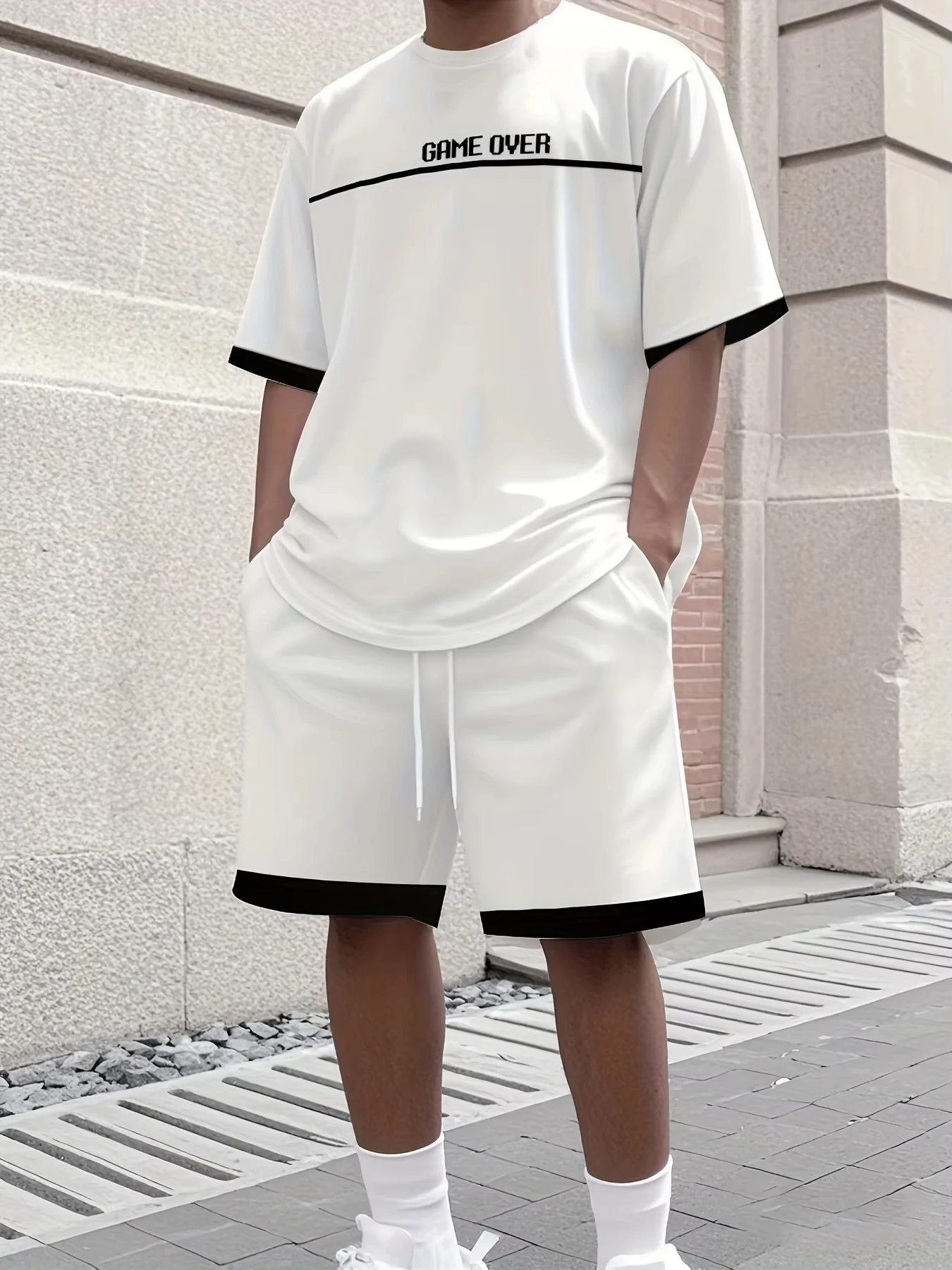 Summer Men Sportswear Striped Letter Short-Sleeve T-Shirt Set Two-Piece Outdoor Travel Apparel Relaxed-Fit Shorts Training Wear
Summer Men Sportswear Striped Letter Short-Sleeve T-Shirt Set Two-Piece Outdoor Travel Apparel Relaxed-Fit Shorts Training Wear