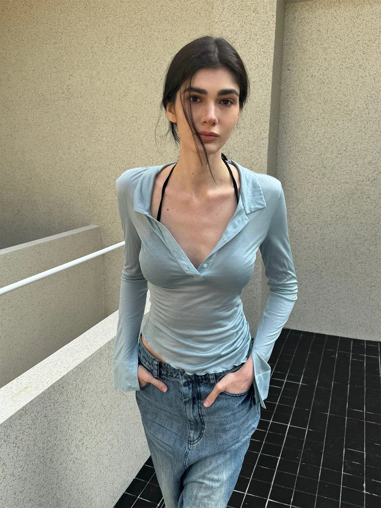 Blue Silk Long Sve irt Women Slim Fit Inner Wear Simple Top V-Ne Classic Sle Spring Summer Faion Ladies' Clot...
Blue Silk Long Sve irt Women Slim Fit Inner Wear Simple Top V-Ne Classic Sle Spring Summer Faion Ladies' Clot...