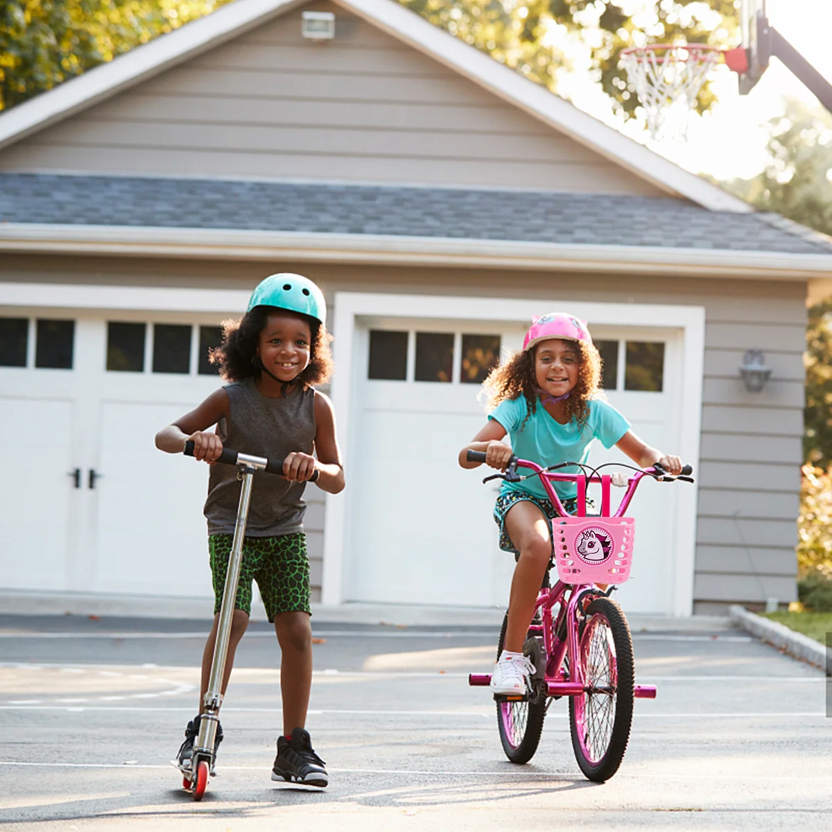 Plastic Bike Basket Lightweight Durable Weave Design Front Handlebar Mount For Scooter Kids Bicycle Storage Container
Plastic Bike Basket Lightweight Durable Weave Design Front Handlebar Mount For Scooter Kids Bicycle Storage Container