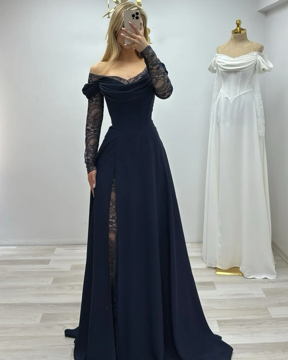 Customized Matching Casual Jersey Pleat Draped Lace A-line Off-the-shoulder Long Dresses Bespoke Occasion Dresses Elegant Sexy
Customized Matching Casual Jersey Pleat Draped Lace A-line Off-the-shoulder Long Dresses Bespoke Occasion Dresses Elegant Sexy