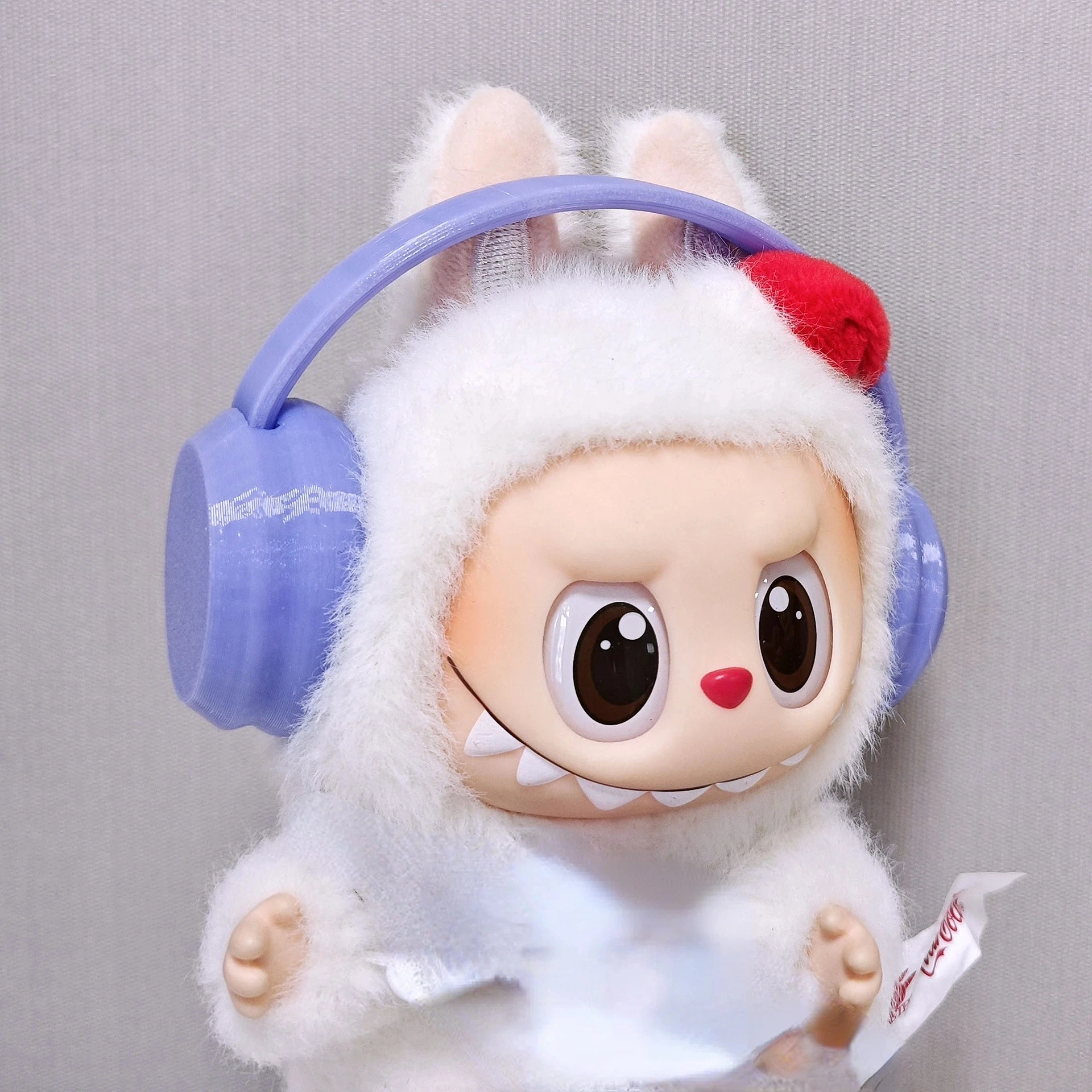 For 17cm Labubu Accessories Mini Headphones Shoes Glasses ,no Include Dolls,For 10cm Face Figure Headphones
For 17cm Labubu Accessories Mini Headphones Shoes Glasses ,no Include Dolls,For 10cm Face Figure Headphones