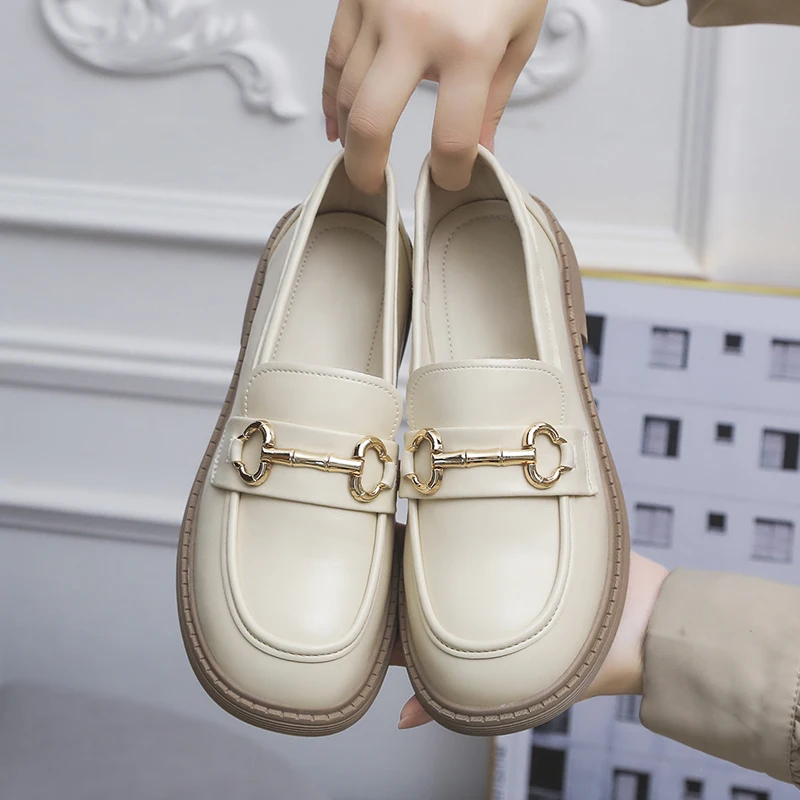 Luxury Brand Woman Loafers Women's Spring Autumn Leather Embossed Thick Sole Round Toe Retro British Style Slip-On Women's Shoes
Luxury Brand Woman Loafers Women's Spring Autumn Leather Embossed Thick Sole Round Toe Retro British Style Slip-On Women's Shoes
