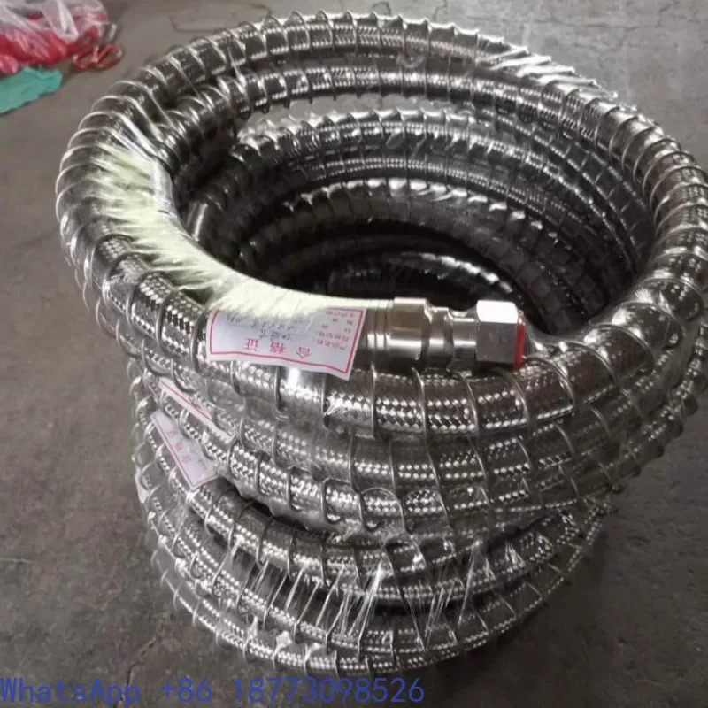 LNG refueling station refueling machine liquid filling pipe (fully protected), return pipe, unloading hose, Naide Baiyan, etc
LNG refueling station refueling machine liquid filling pipe (fully protected), return pipe, unloading hose, Naide Baiyan, etc