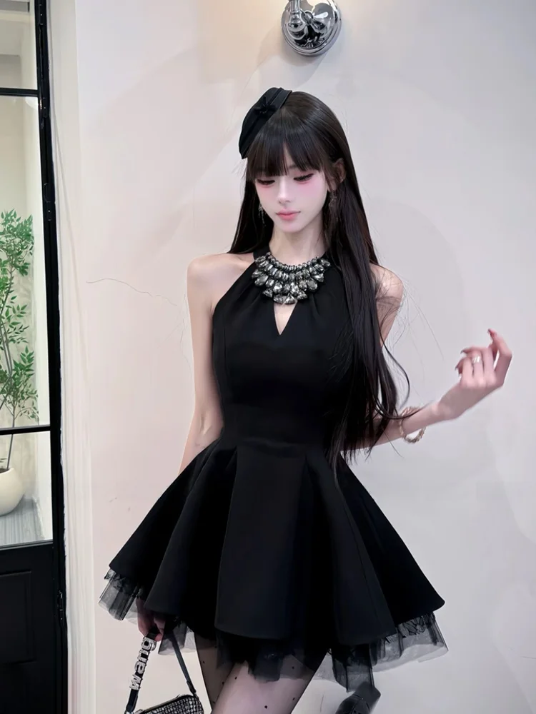 Stazf7 Elegant Diamond Embedded Choker Neckline Dress Slimming Waist Design Spring Summer Collection for plus Size Women
Stazf7 Elegant Diamond Embedded Choker Neckline Dress Slimming Waist Design Spring Summer Collection for plus Size Women