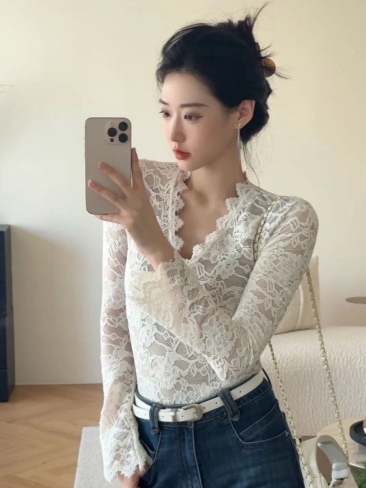 Универсальная женская повседневная верхняя одежда из полиэстеровой смеси с длинным рукавом, V-образным вырезом, кружевными вставками и эффектом похудения, белая, сексуальная, с вырезами, базовый слой
Универсальная женская повседневная верхняя одежда из полиэстеровой смеси с длинным рукавом, V-образным вырезом, кружевными вставками и эффектом похудения, белая, сексуальная, с вырезами, базовый слой