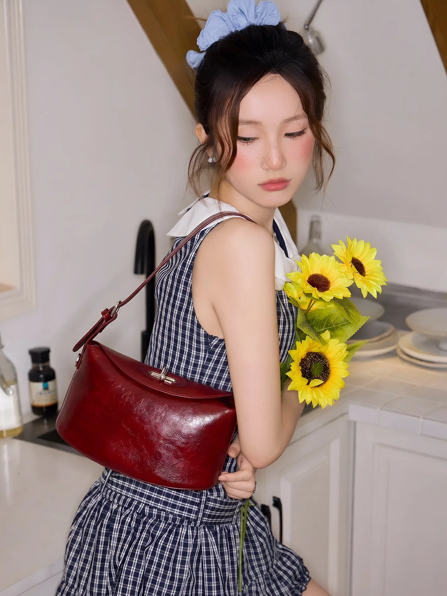 Orange Girl Lunch Box Bag Women's New 2026 Dumpling Bag Luxury Sensation Bride Wedding Bag Commuting Single Shoulder Crossbod...
Orange Girl Lunch Box Bag Women's New 2026 Dumpling Bag Luxury Sensation Bride Wedding Bag Commuting Single Shoulder Crossbod...