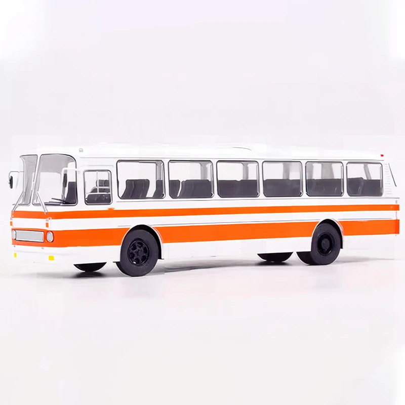 Масштабная модель 1:43 из сплава: советский украинский междугородний автобус ЛАЗ-699Р. Статическая коллекционная модель, игрушка, подарок, сувенир, украшение.
Масштабная модель 1:43 из сплава: советский украинский междугородний автобус ЛАЗ-699Р. Статическая коллекционная модель, игрушка, подарок, сувенир, украшение.