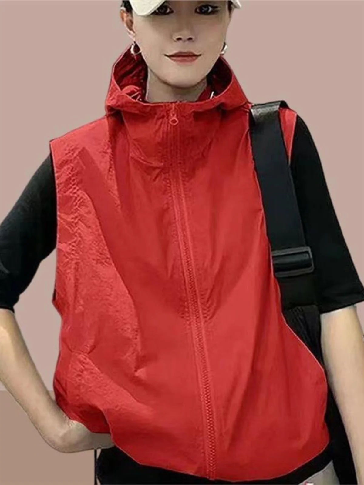 Outdoor Casual Sports Loose Sun Protection Women's Vest 2025 New Summer Faion European Sle Hooded Vest Zipper Design
Outdoor Casual Sports Loose Sun Protection Women's Vest 2025 New Summer Faion European Sle Hooded Vest Zipper Design