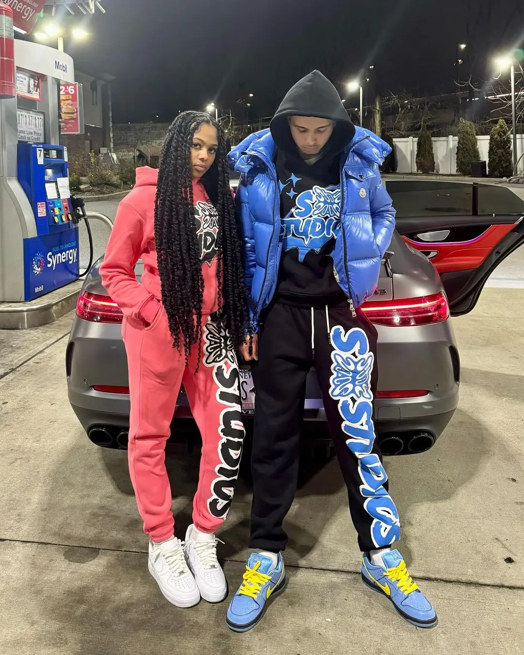 Harajuku High Street Pattern Sweatpants Y2k Fashionstyle Couple Streetwear High Waist Wide Trouser Men Tracksuit Black Pants
Harajuku High Street Pattern Sweatpants Y2k Fashionstyle Couple Streetwear High Waist Wide Trouser Men Tracksuit Black Pants