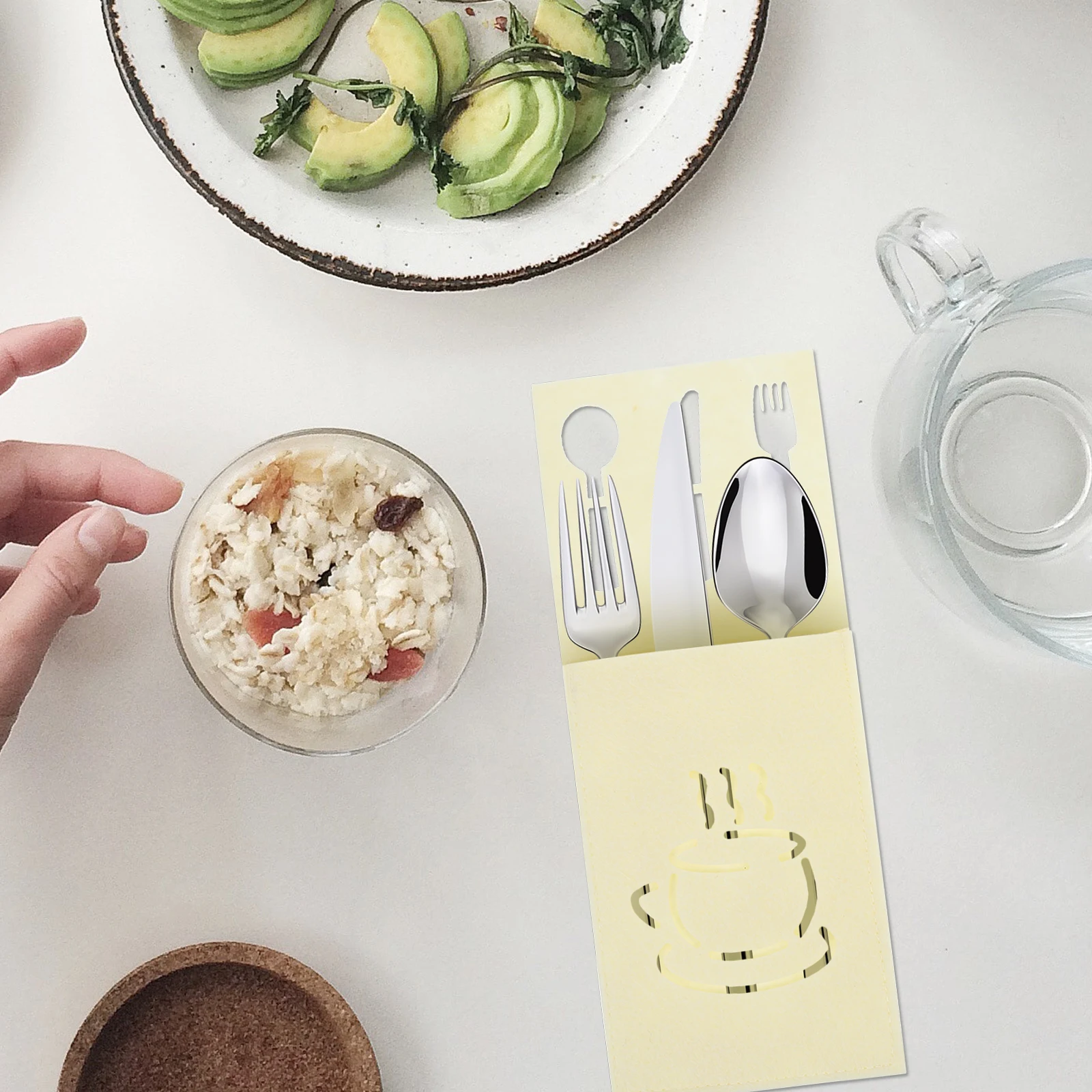 4 Pcs Cutlery Bag Fork Storage Bags Cutter Reusable Tableware Dining Decorations Serving Utensils
4 Pcs Cutlery Bag Fork Storage Bags Cutter Reusable Tableware Dining Decorations Serving Utensils