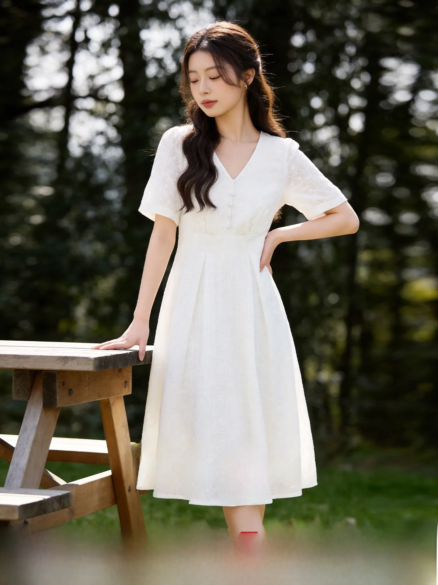 Elegant plus Size Women's Dress V-Neck Waist-Cinched White Summer New Arrival Gentle Age-Defying Commute Style High Waist A-L...
Elegant plus Size Women's Dress V-Neck Waist-Cinched White Summer New Arrival Gentle Age-Defying Commute Style High Waist A-L...